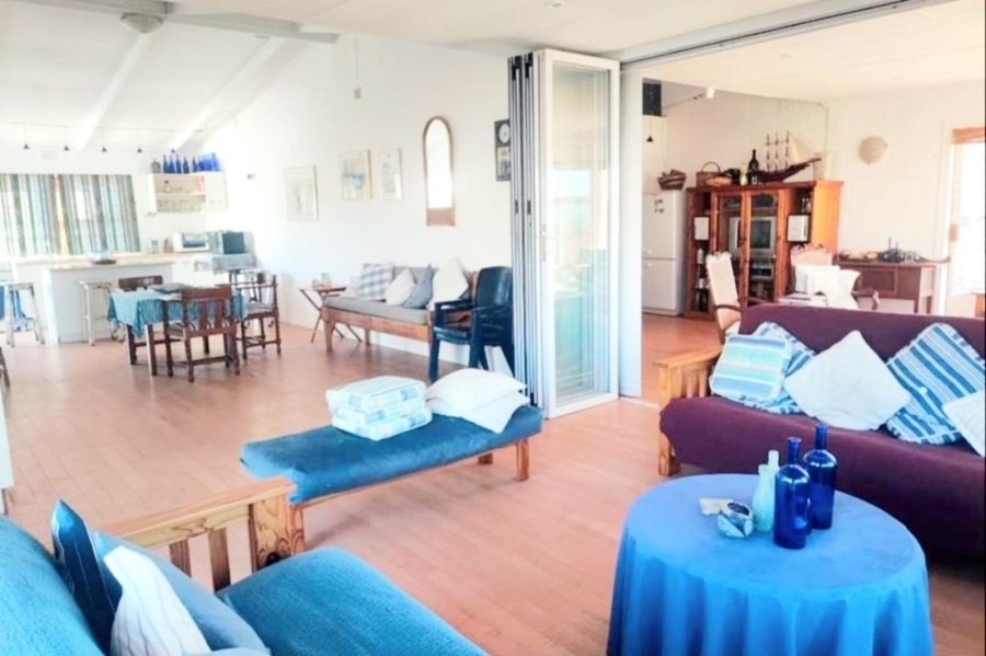 4 Bedroom Property for Sale in Bluewater Bay Western Cape